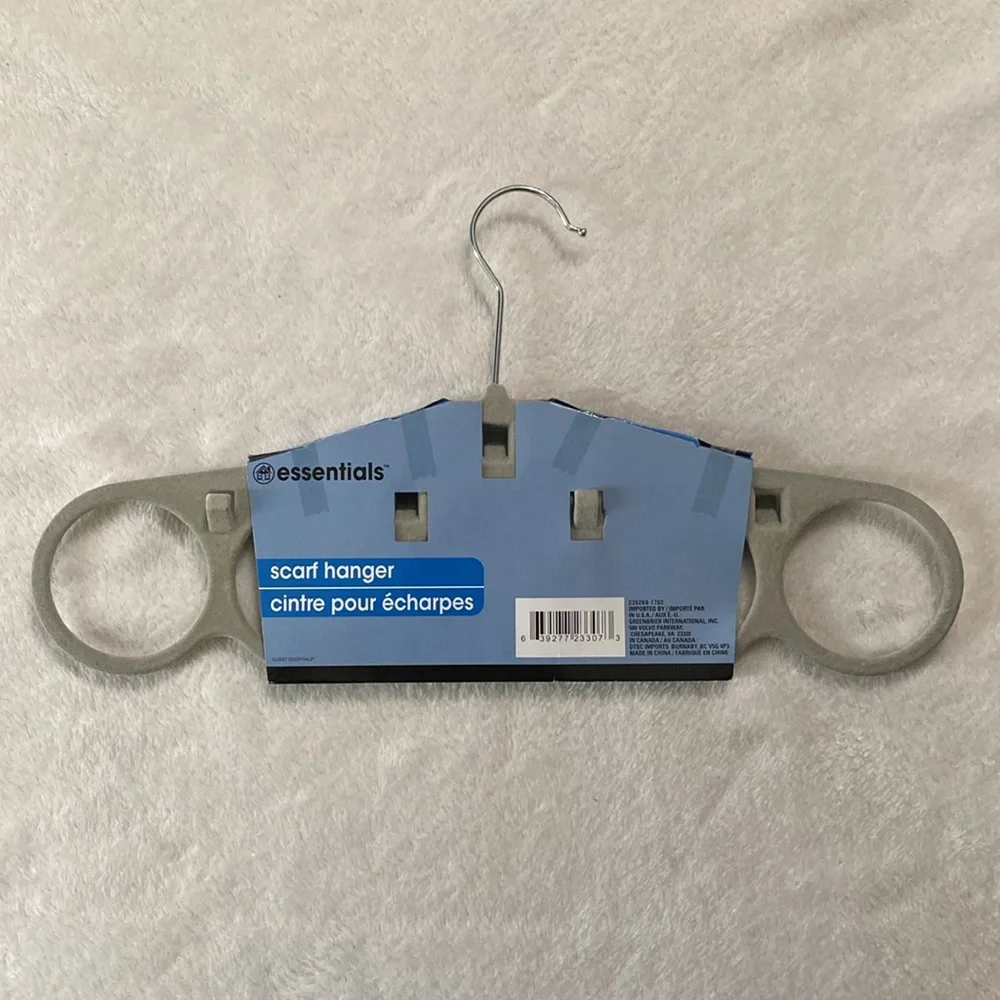 Essentials scarf hanger